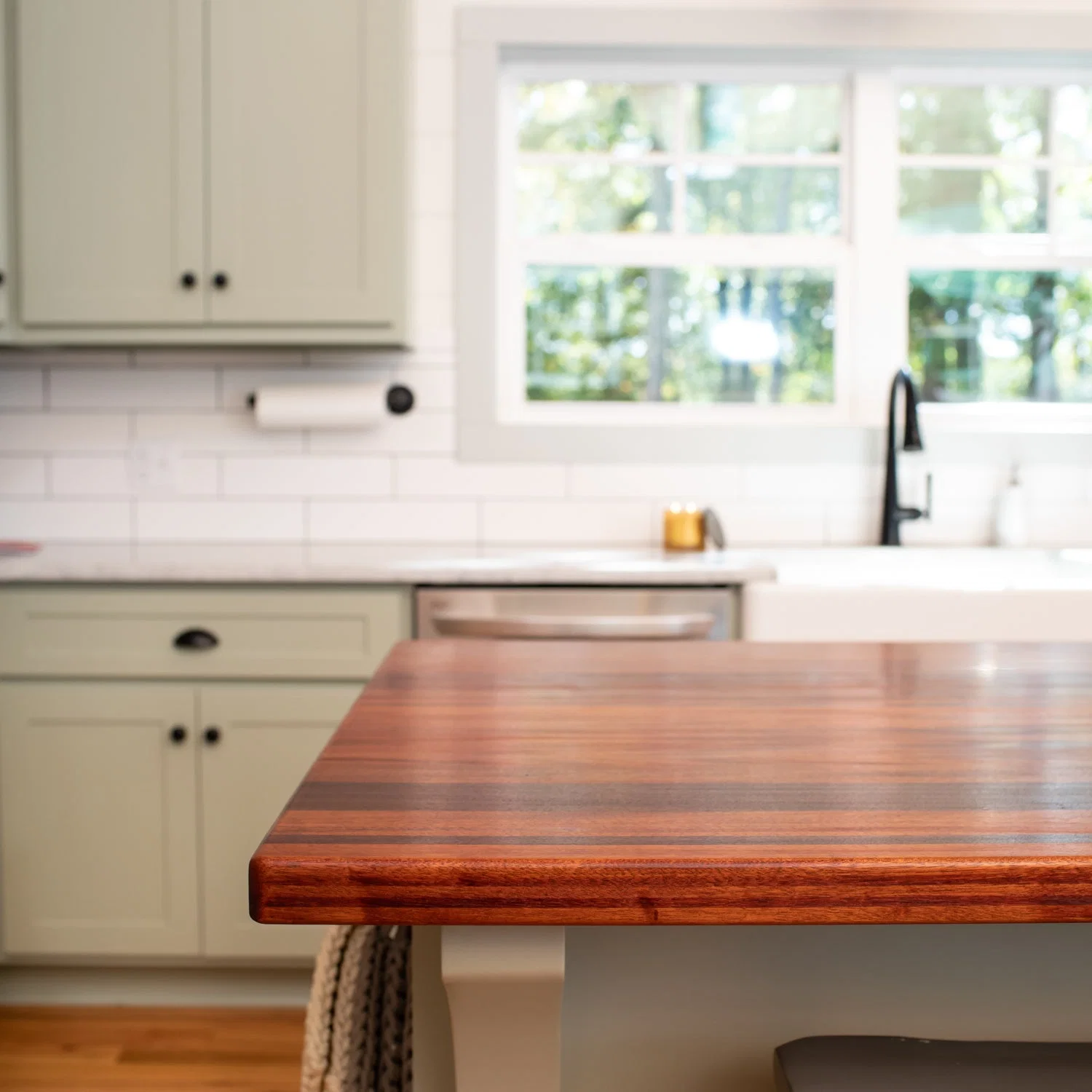 Mahogany Island Top Polyurethane Finish - Image 11
