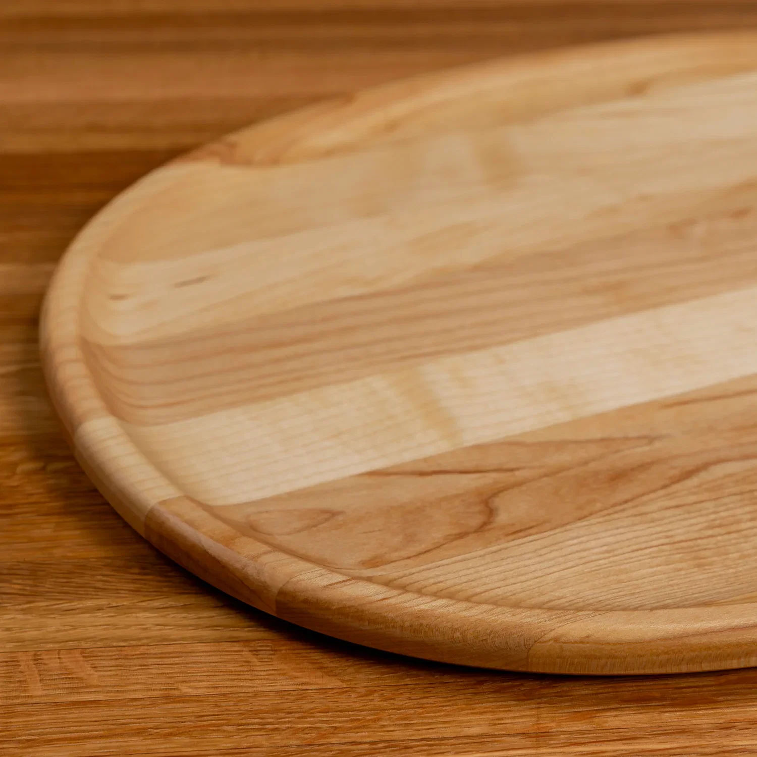 Maple Oval Carving Board - Image 10
