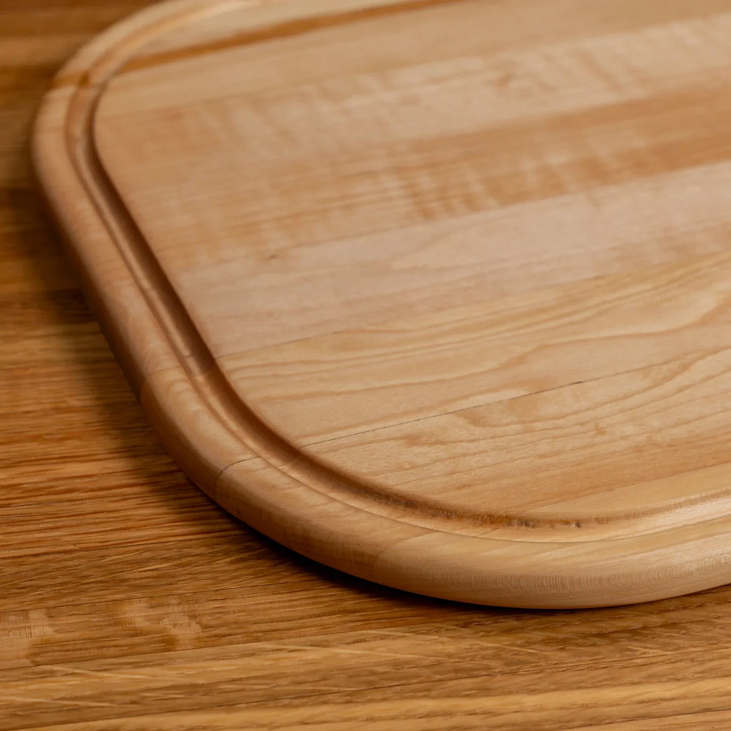Maple Rectangle Serving Board with Juice Groove - Image 11