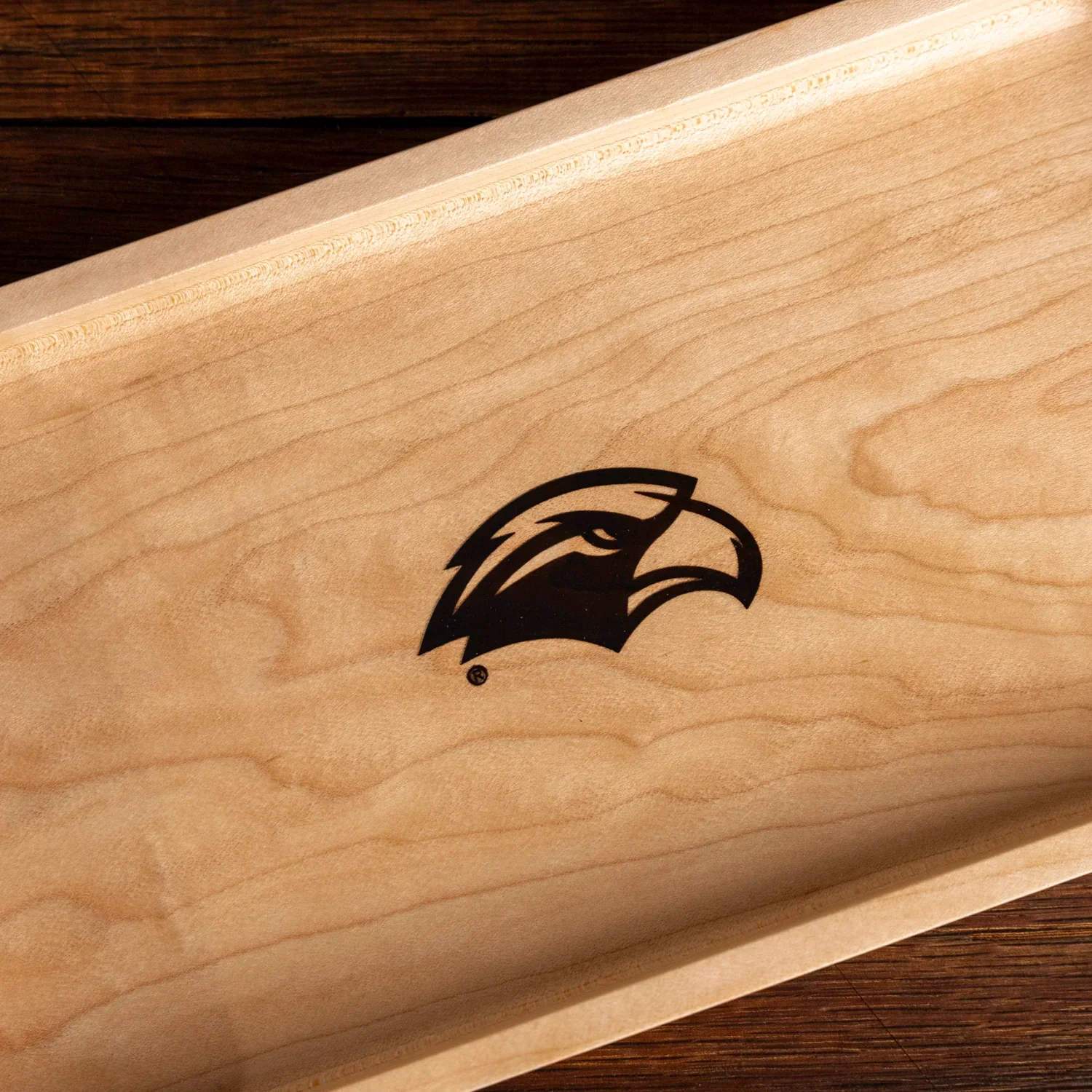 Maple Southern Miss Wooden Valet | Eagle - Image 2