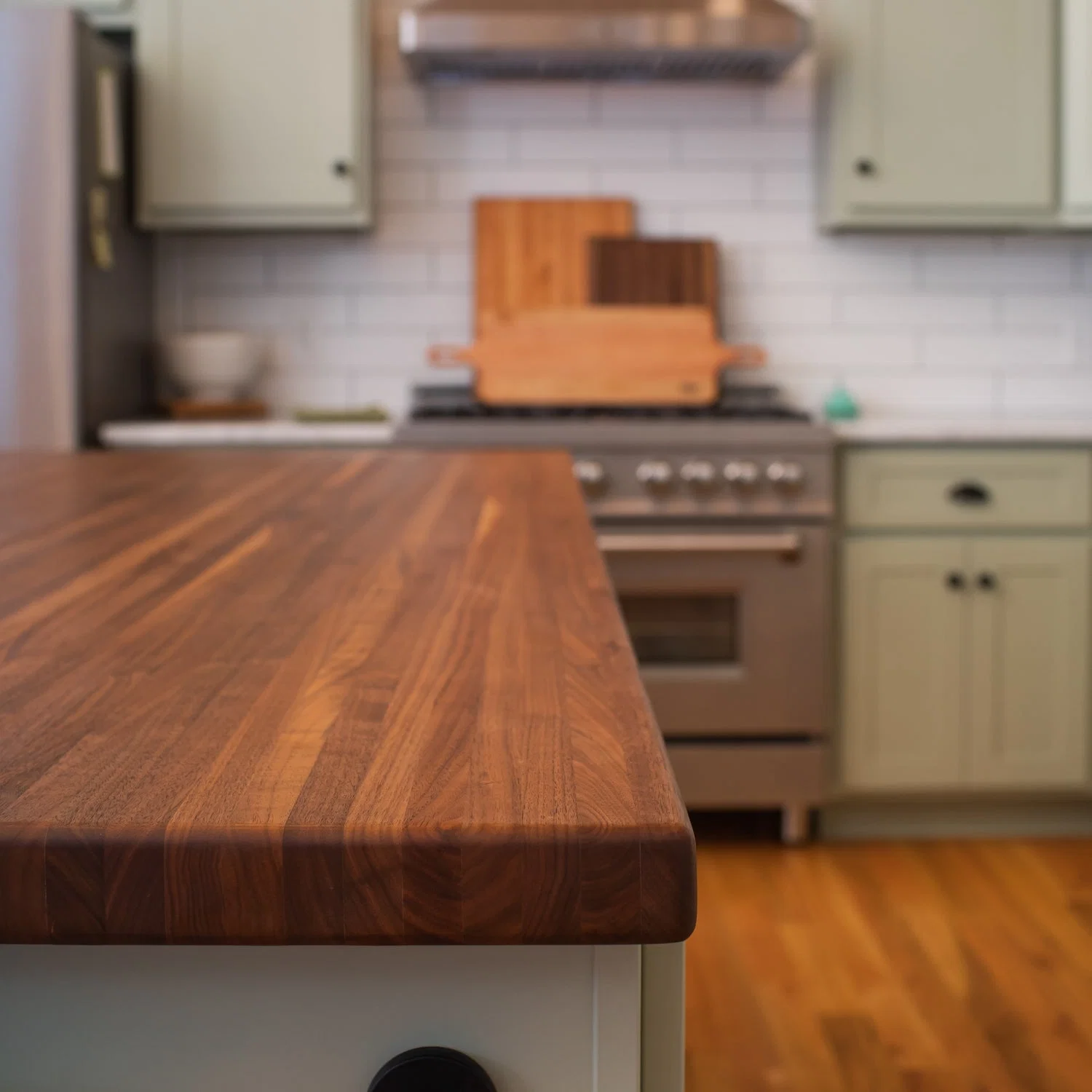 Walnut Island Top Oil Finish - Image 7