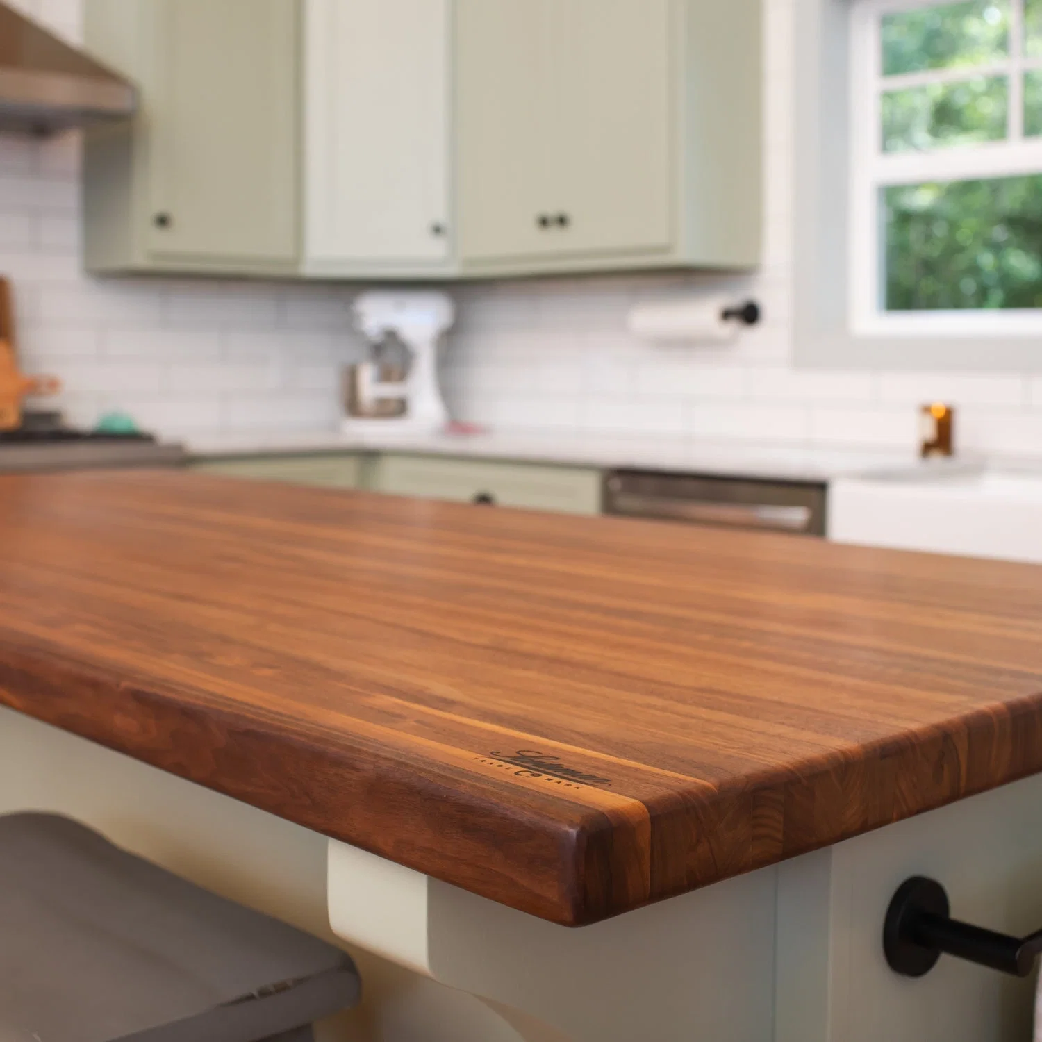 Walnut Island Top Polyurethane Finish - Image 6